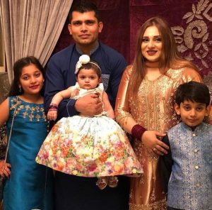 Kamran Akmal with his wife and kids
