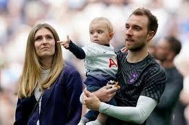 Eriksen with his family