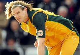 Nathan Bracken Full Biography, New Zealand Cricketer, Records, Height, Weight, Age, Wife, Family, & More