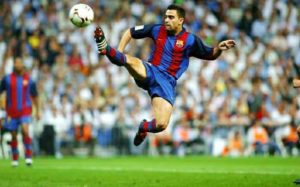 xavi plays football 