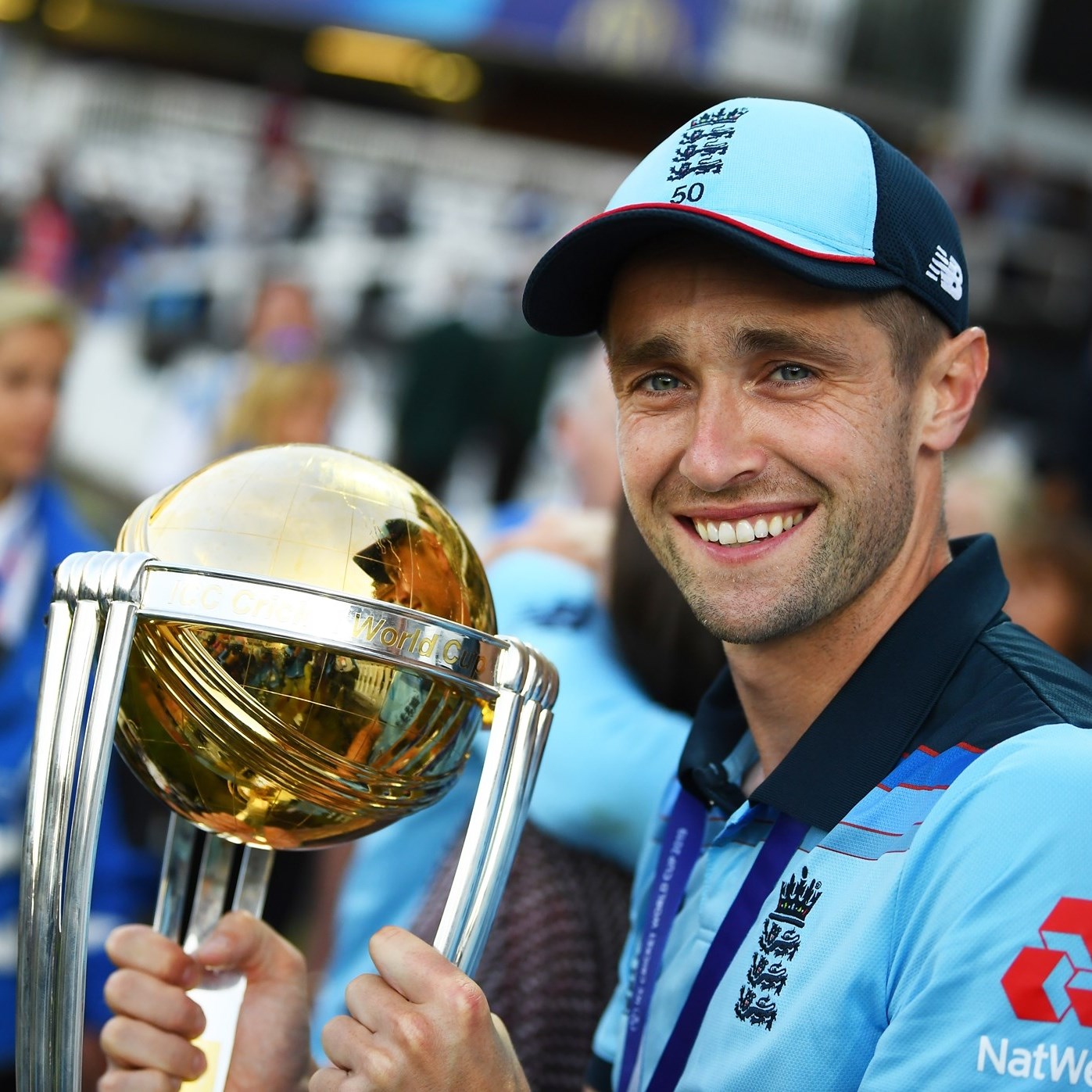Chris Woakes Full Biography, England Cricketer, All ...