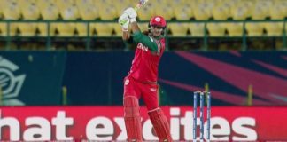 Zeeshan Maqsood Biography, Records, Batting, Height, Weight, Age, Wife, Family, & More