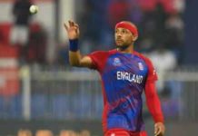 Tymal Mills Biography, Records, Batting, Bowling, Height, Weight, Wife,