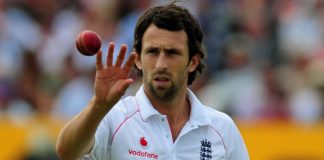Graham Onions Biography, Records, Batting, Bowling, Height, Weight,Wife