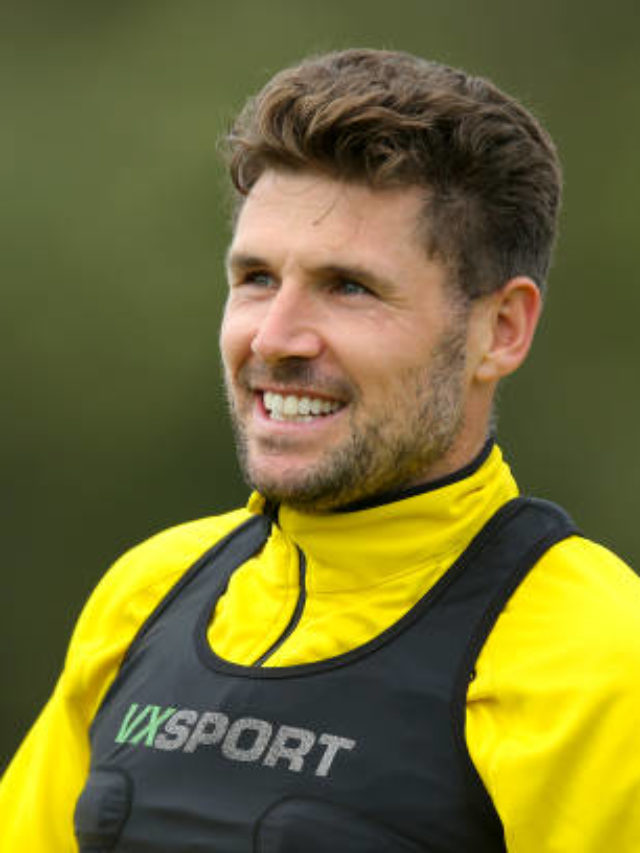 Gary Hooper Biography