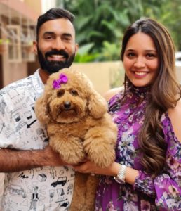 Dinesh Karthik Wife