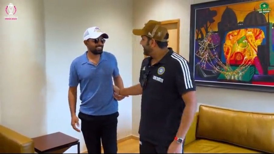 Rohit Sharma meets Babar Azam ahead of the Captain's Day in Ahmedabad